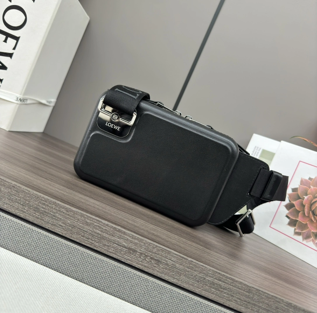 Practical Loewe Satchel Bags 67168