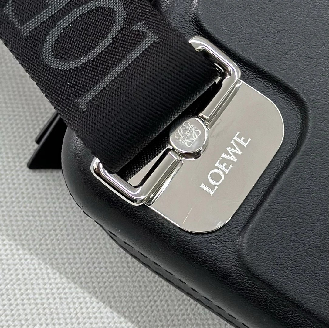 Practical Loewe Satchel Bags 67168