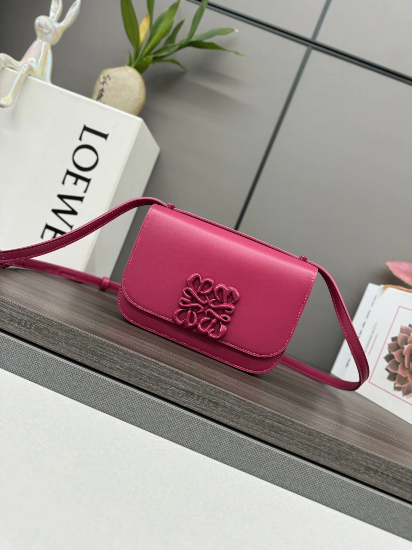 Loewe Satchel Bags Soft 67166
