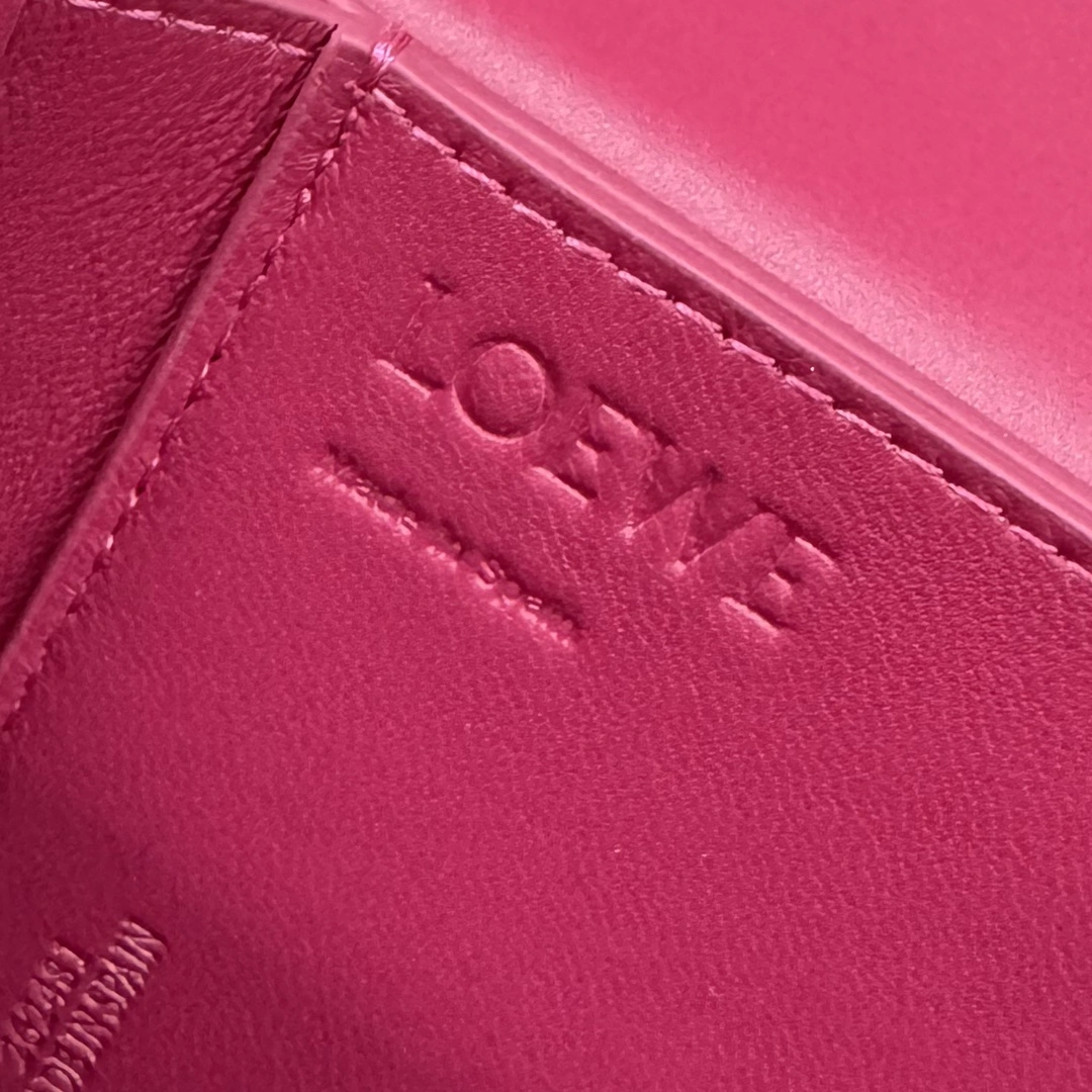 Loewe Satchel Bags Soft 67166