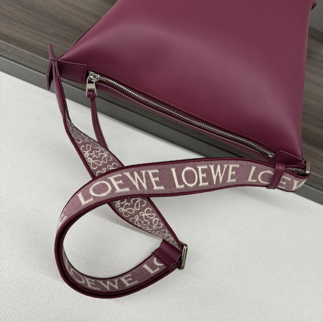 Loewe Satchel Bags Durable 67163