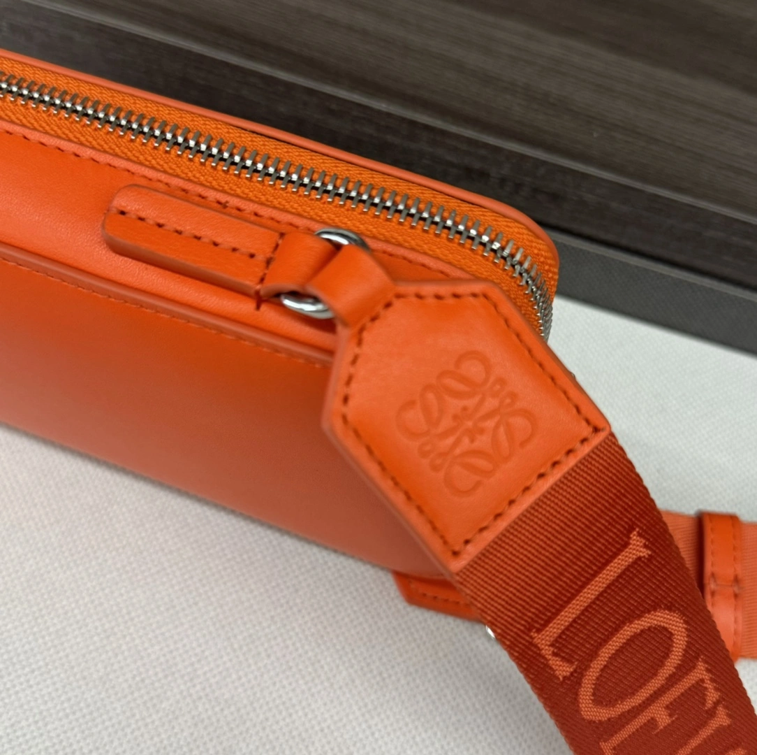 Loewe Satchel Bags Casual 67196