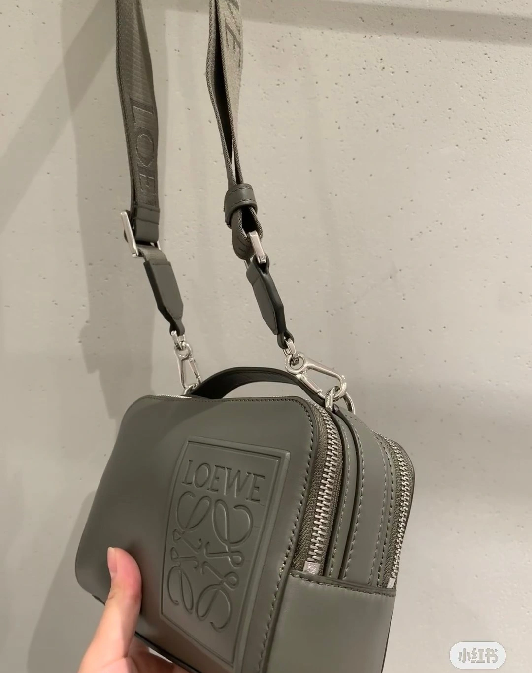 Reliable Loewe Satchel Bags 67159