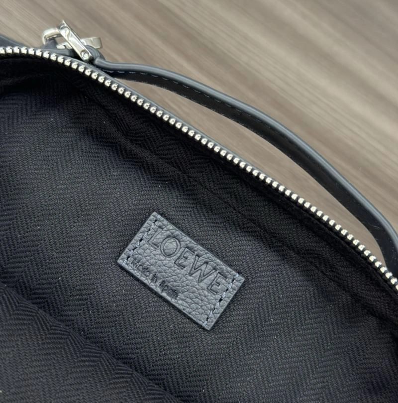 TechFriendly Loewe Satchel Bags 61450