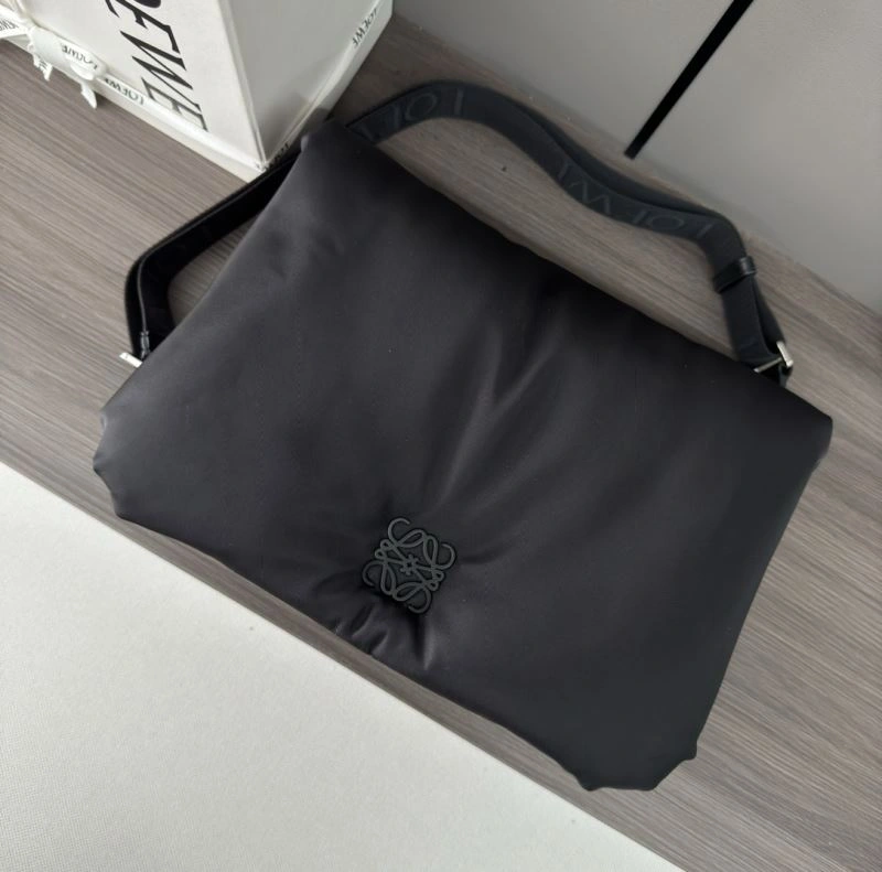 Loewe Satchel Bags Classic 61483