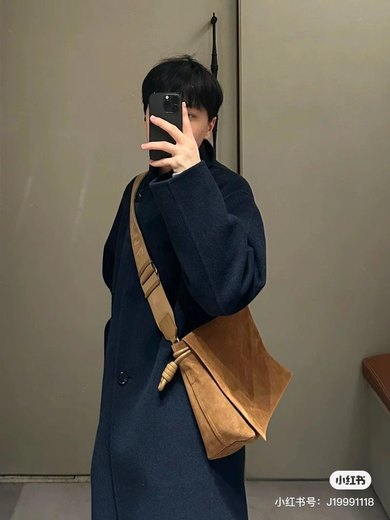 Loewe Satchel Bags Supportive 61432