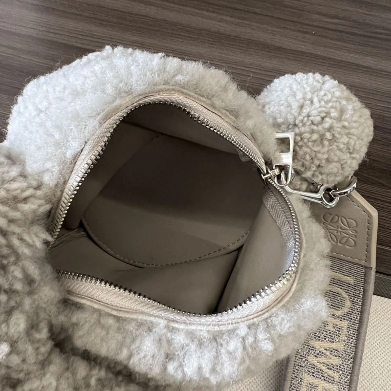 Trendsetting Loewe Satchel Bags 61429