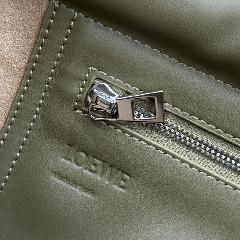 Loewe Satchel Bags Cozy 61428