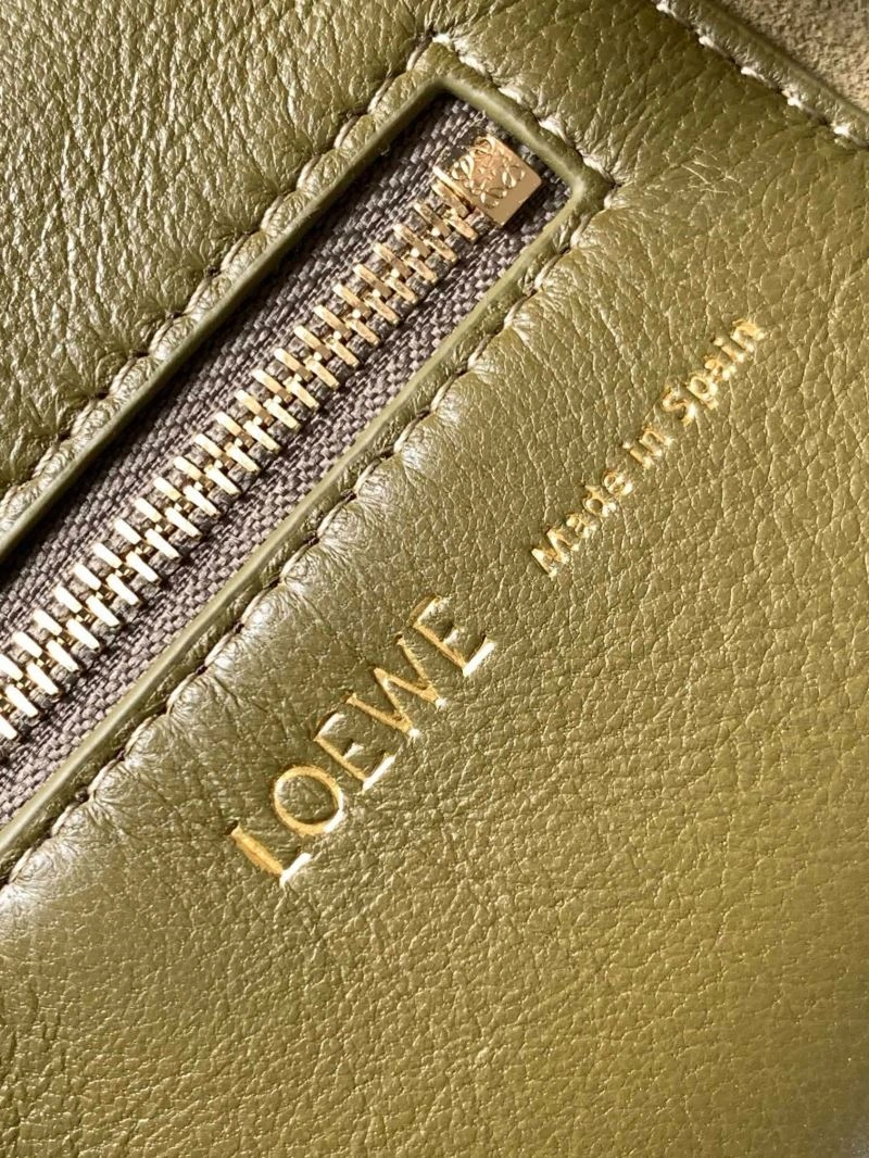 Trendsetting Loewe Satchel Bags 73116