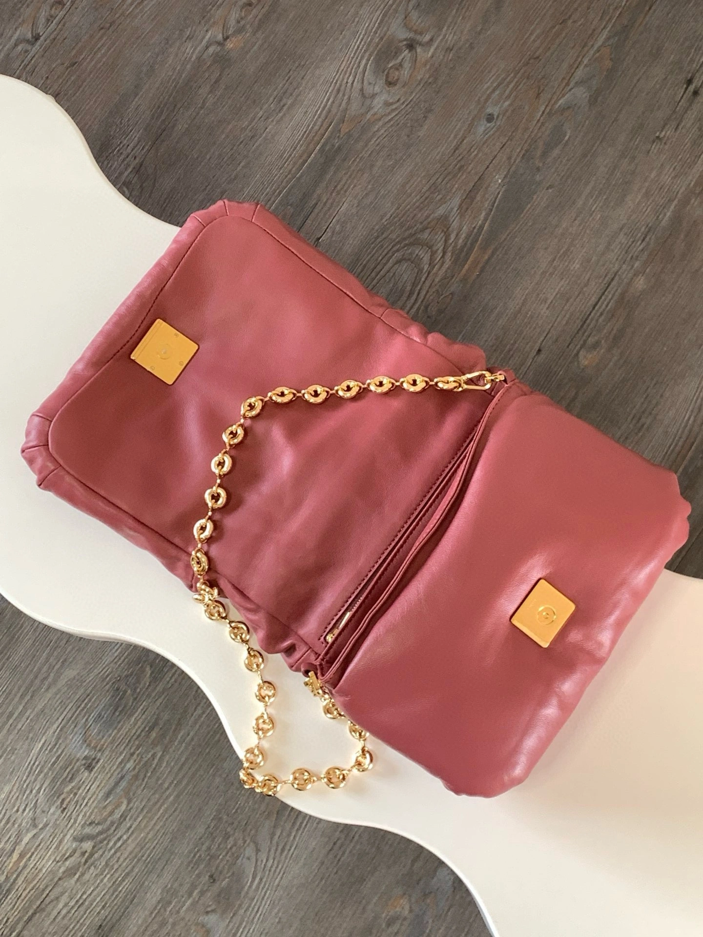 Loewe Satchel Bags GoodFit 71910