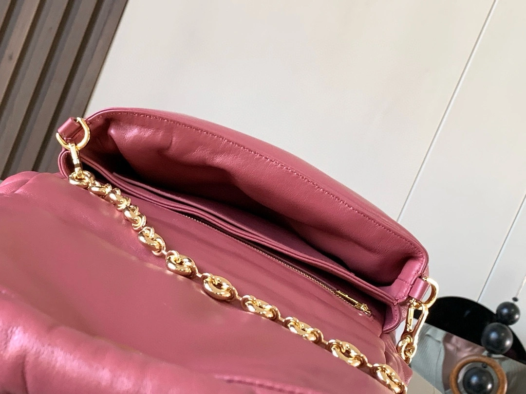 Loewe Satchel Bags GoodFit 71910