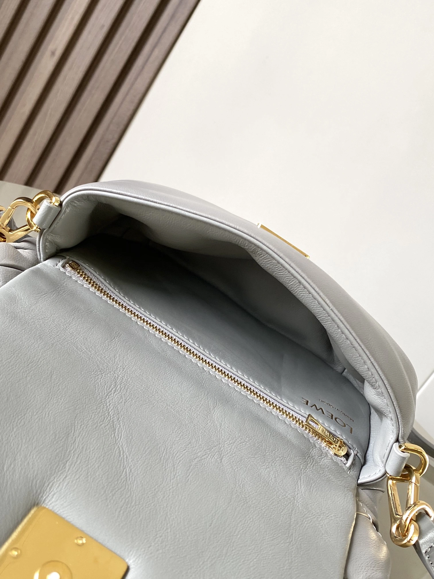Youthful Loewe Satchel Bags 71906