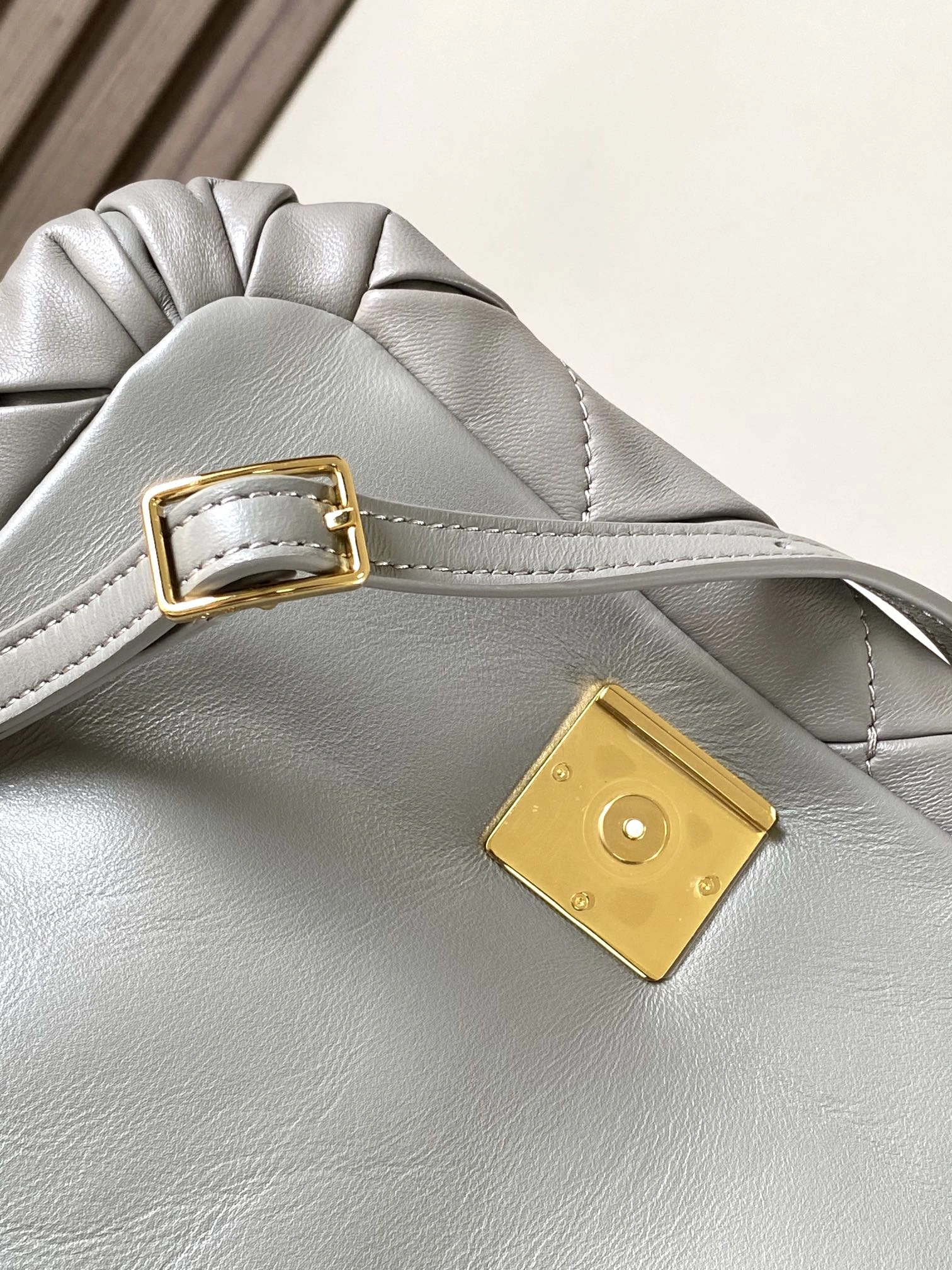 WellDesigned Loewe Satchel Bags 71944
