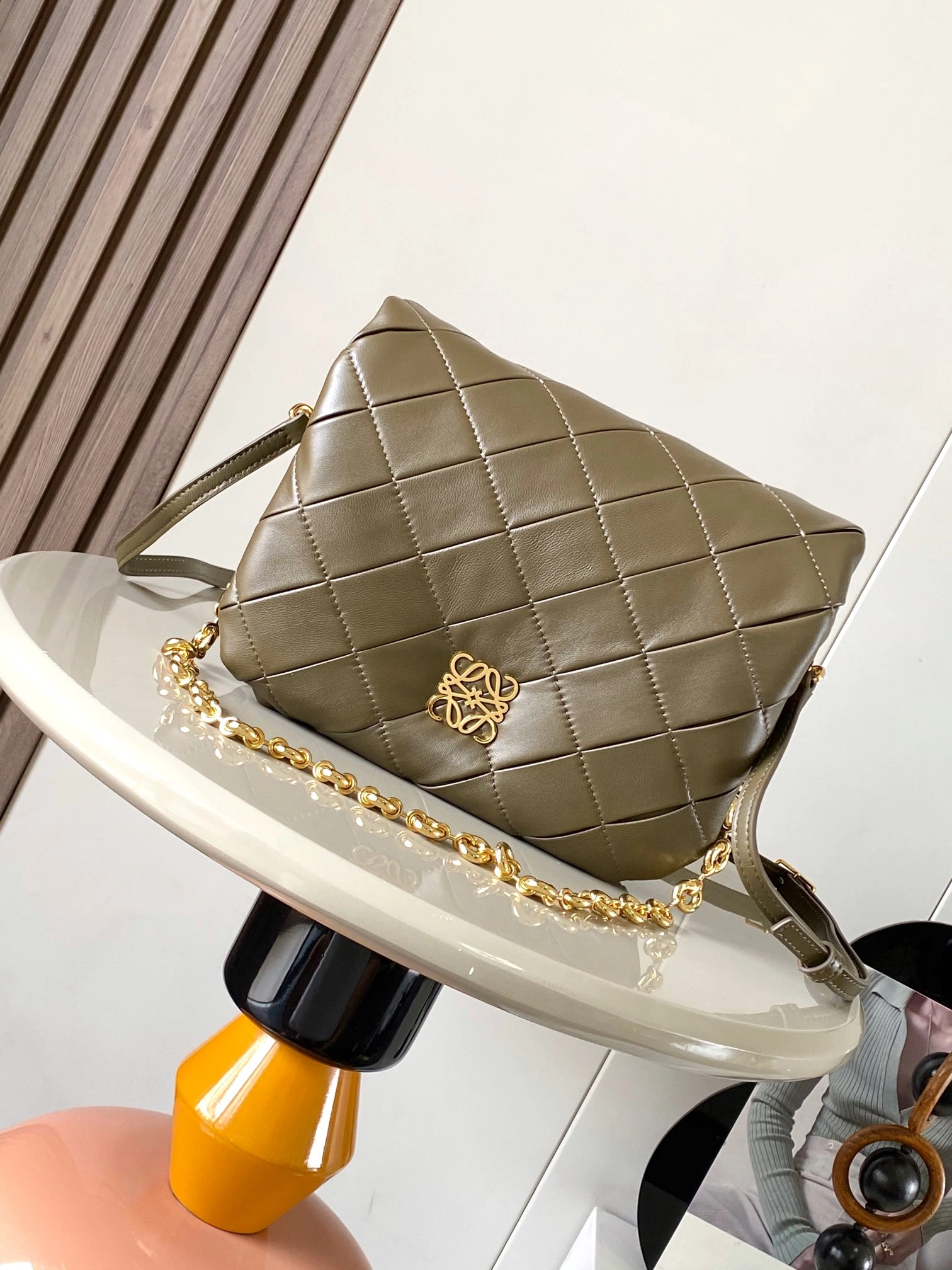 Reliable Loewe Satchel Bags 71903