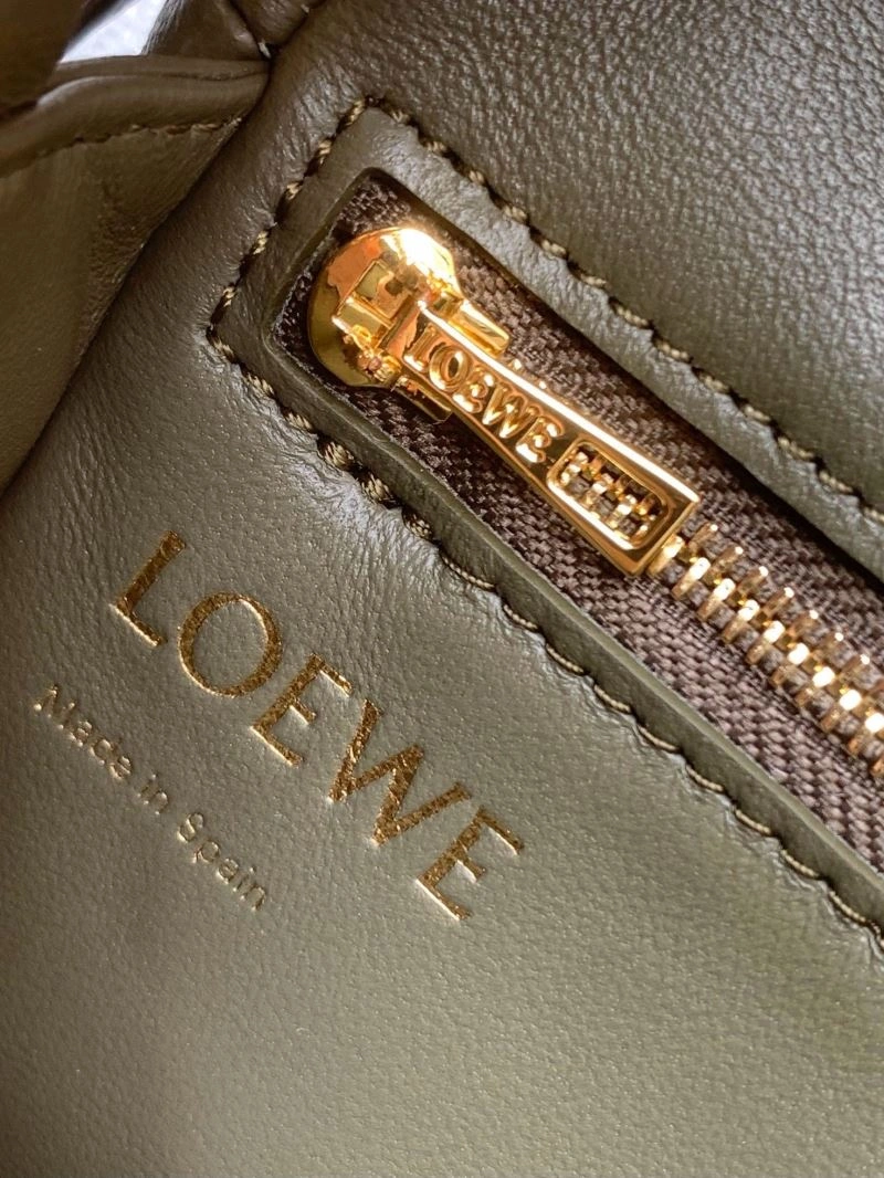 Versatile Loewe Satchel Bags 67060