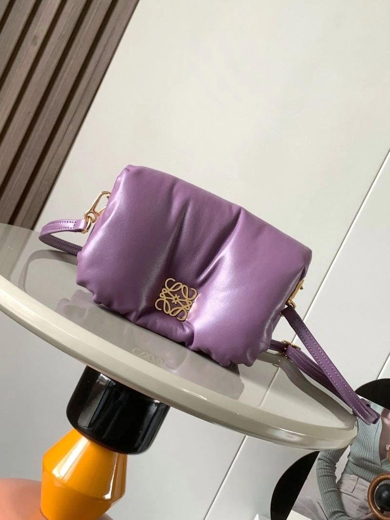 Loewe Satchel Bags Snug 67059