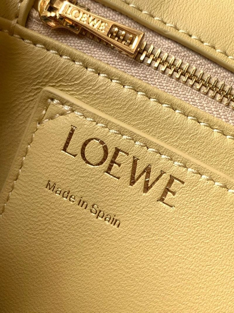 Loewe Satchel Bags Lightweight 61161