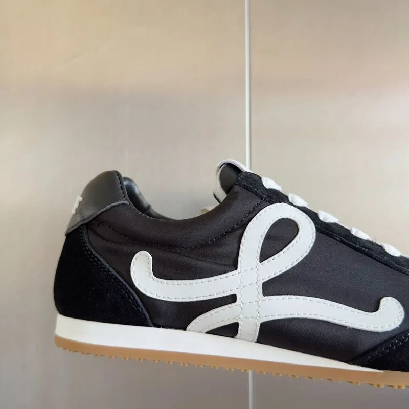 Seasonal Loewe Shoes 7860
