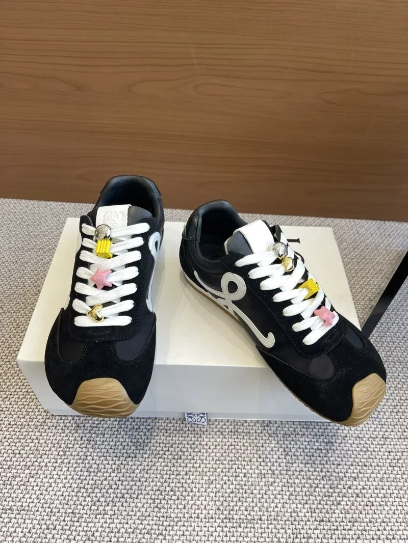 Snug Loewe Shoes 7830