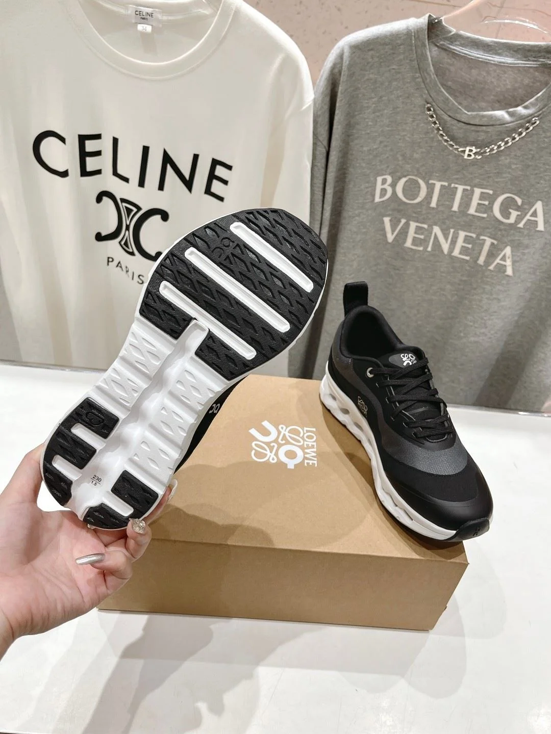 Stretchable Loewe Shoes 7760