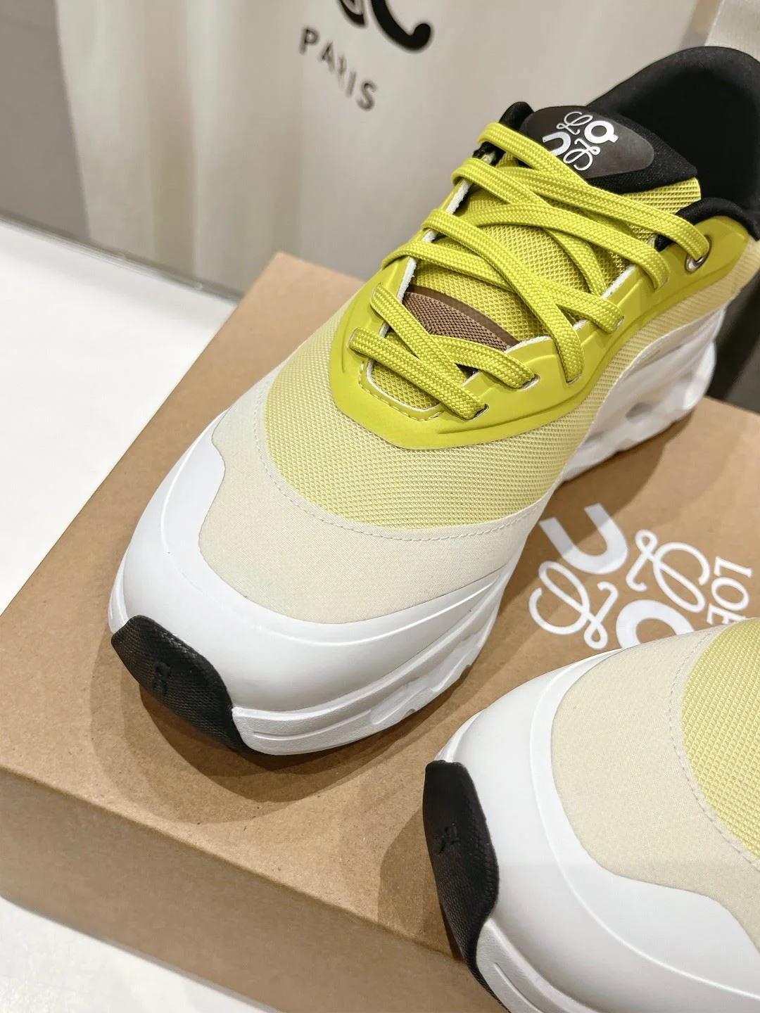FastDry Loewe Shoes 7764