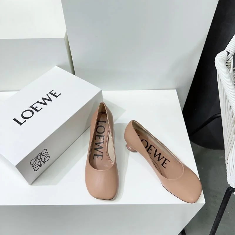 Timeless Loewe Shoes 12252