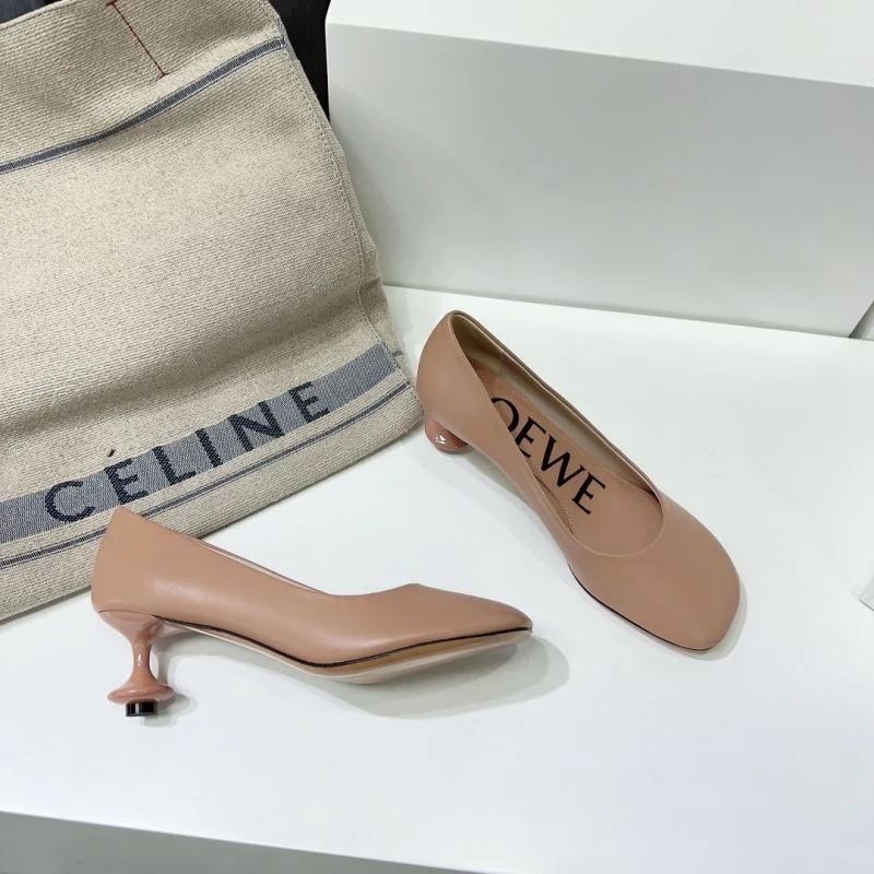 Timeless Loewe Shoes 12252
