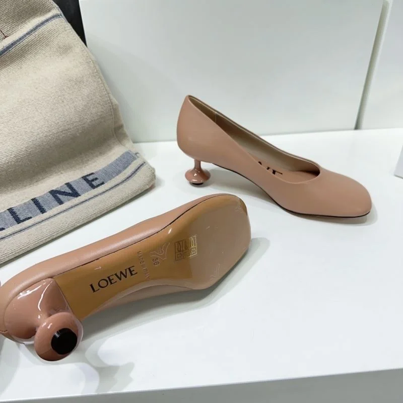 Timeless Loewe Shoes 12252