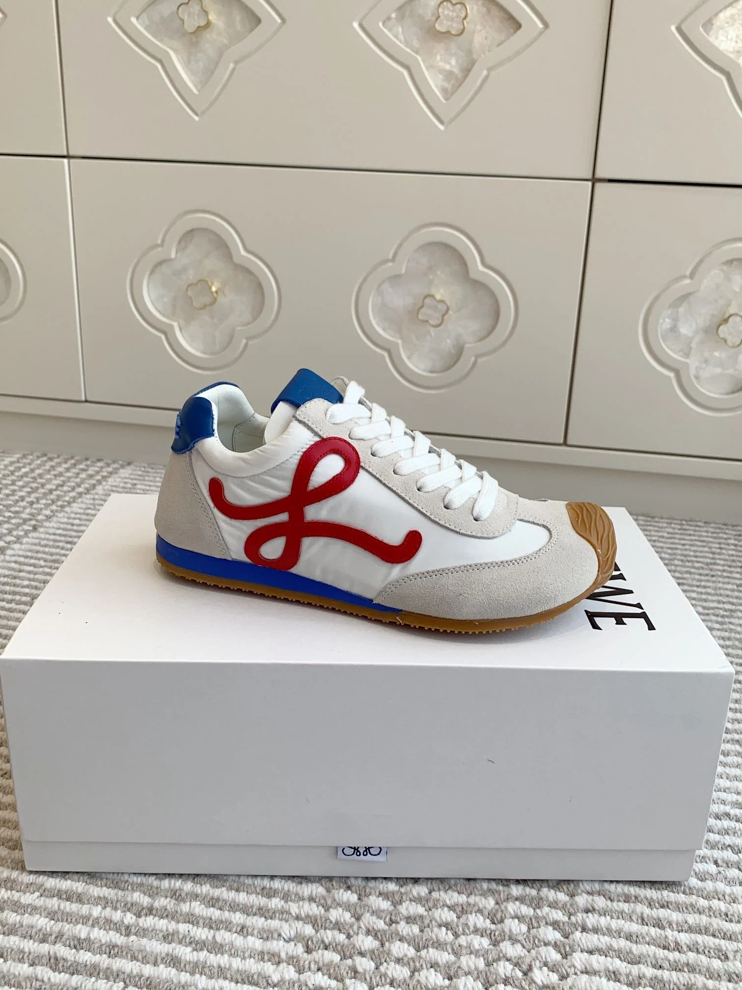 Classic Loewe Shoes 6275