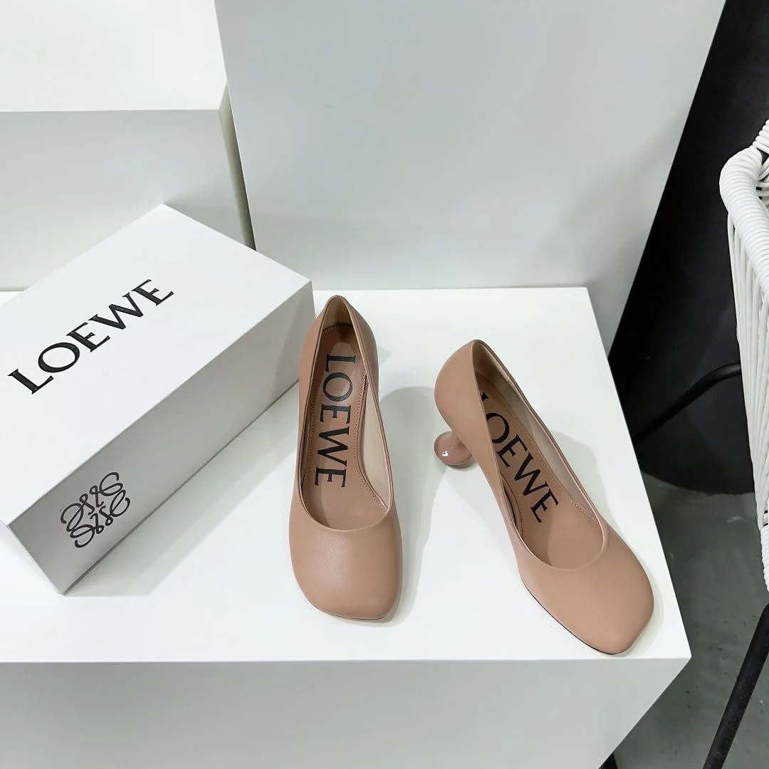 Loewe Shoes Unisex 6242