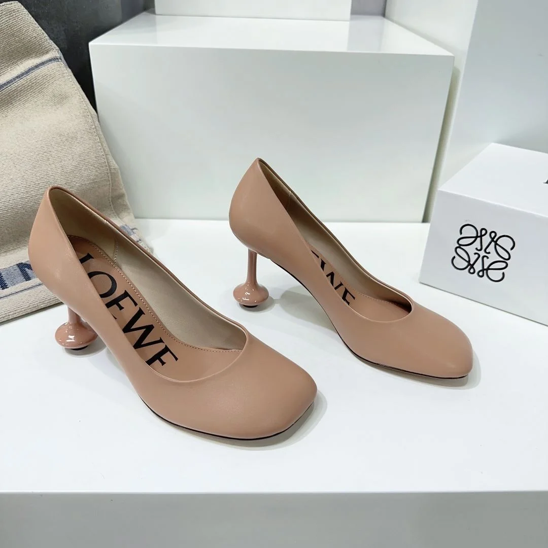 Loewe Shoes Unisex 6242