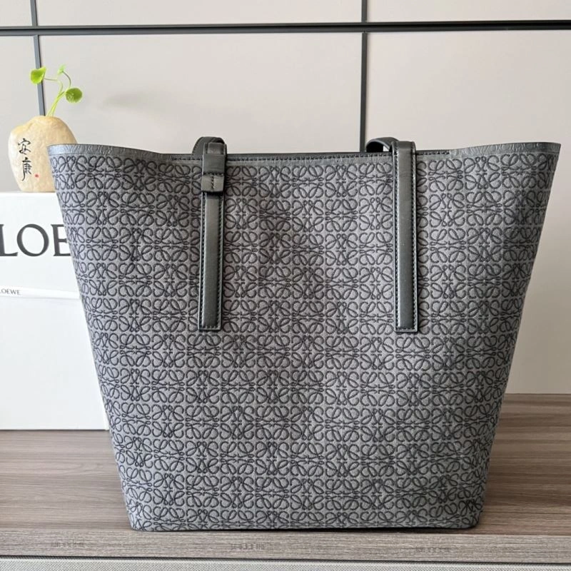 Breathable Loewe Shopping Bags 77317