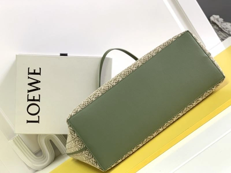 Modern Loewe Shopping Bags 77316