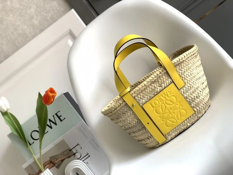 Loewe Shopping Bags Chic 73360