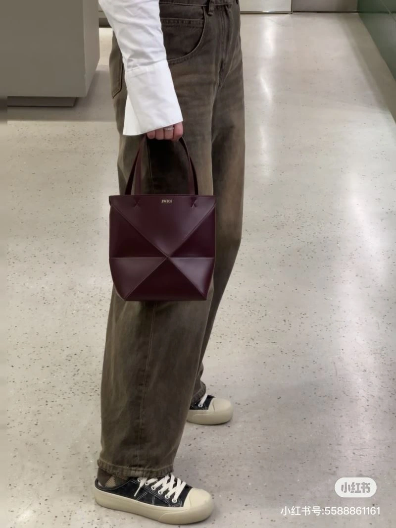 Loewe Shopping Bags UrbanStyle 73271