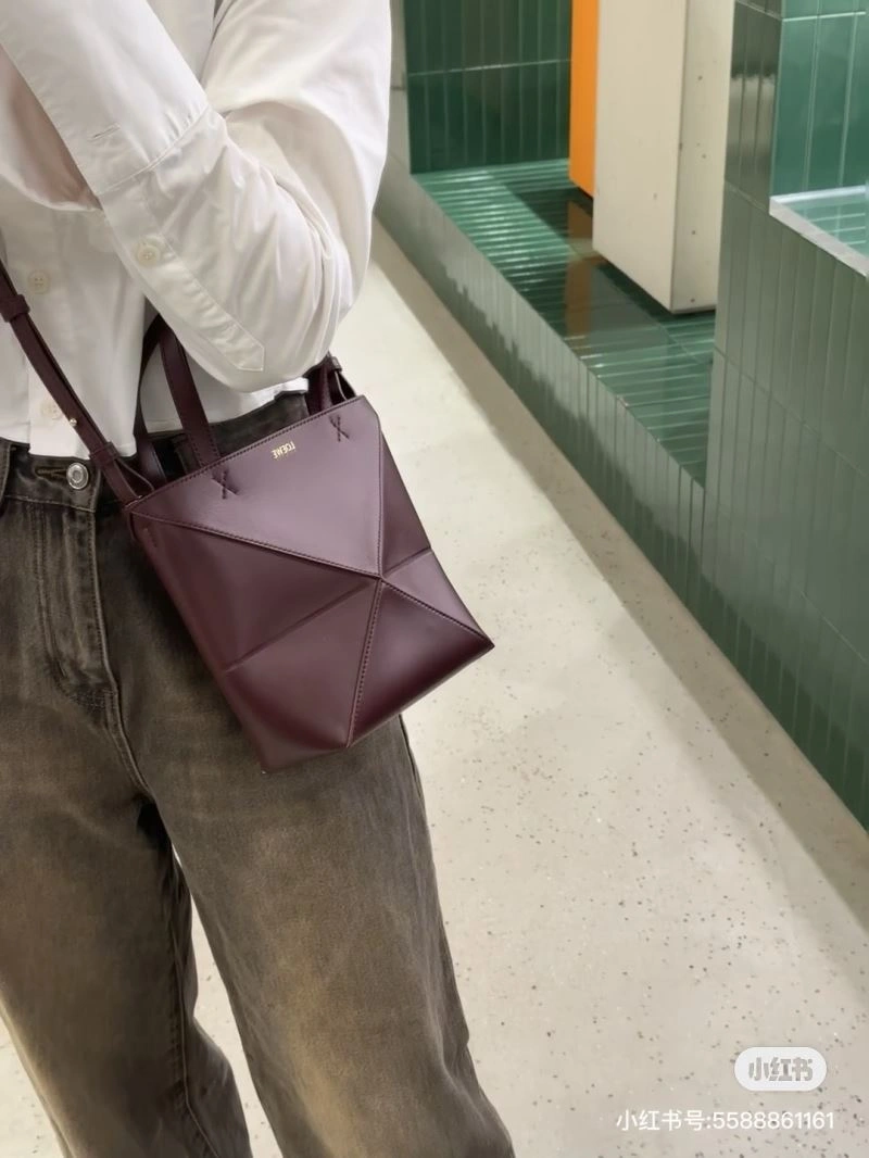 Loewe Shopping Bags UrbanStyle 73271