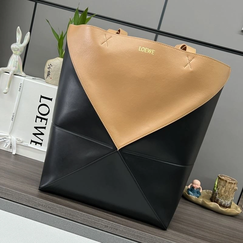 Neat Loewe Shopping Bags 73266