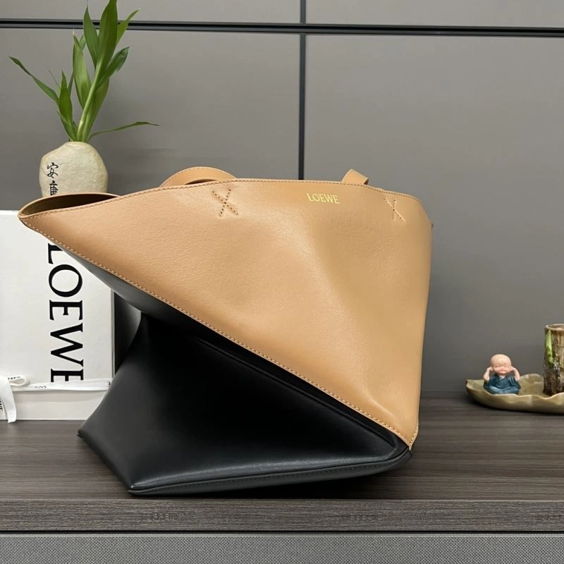 Neat Loewe Shopping Bags 73266