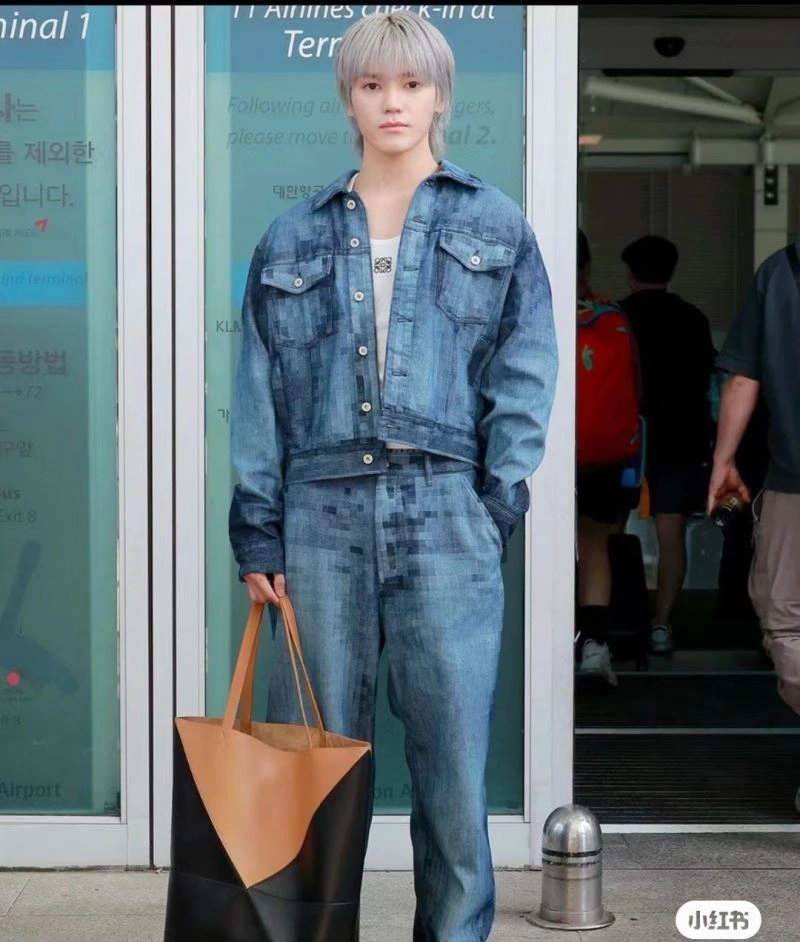 Neat Loewe Shopping Bags 73266