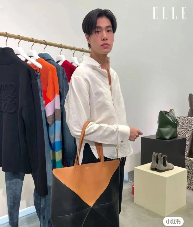 Neat Loewe Shopping Bags 73266