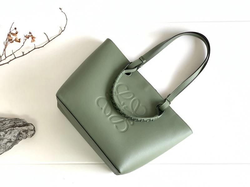 AllSeason Loewe Shopping Bags 73296