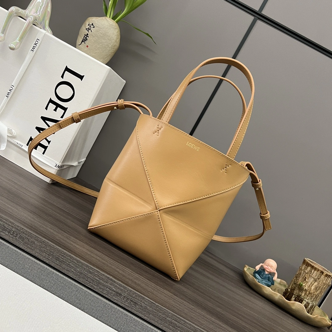 QuickDry Loewe Shopping Bags 72070
