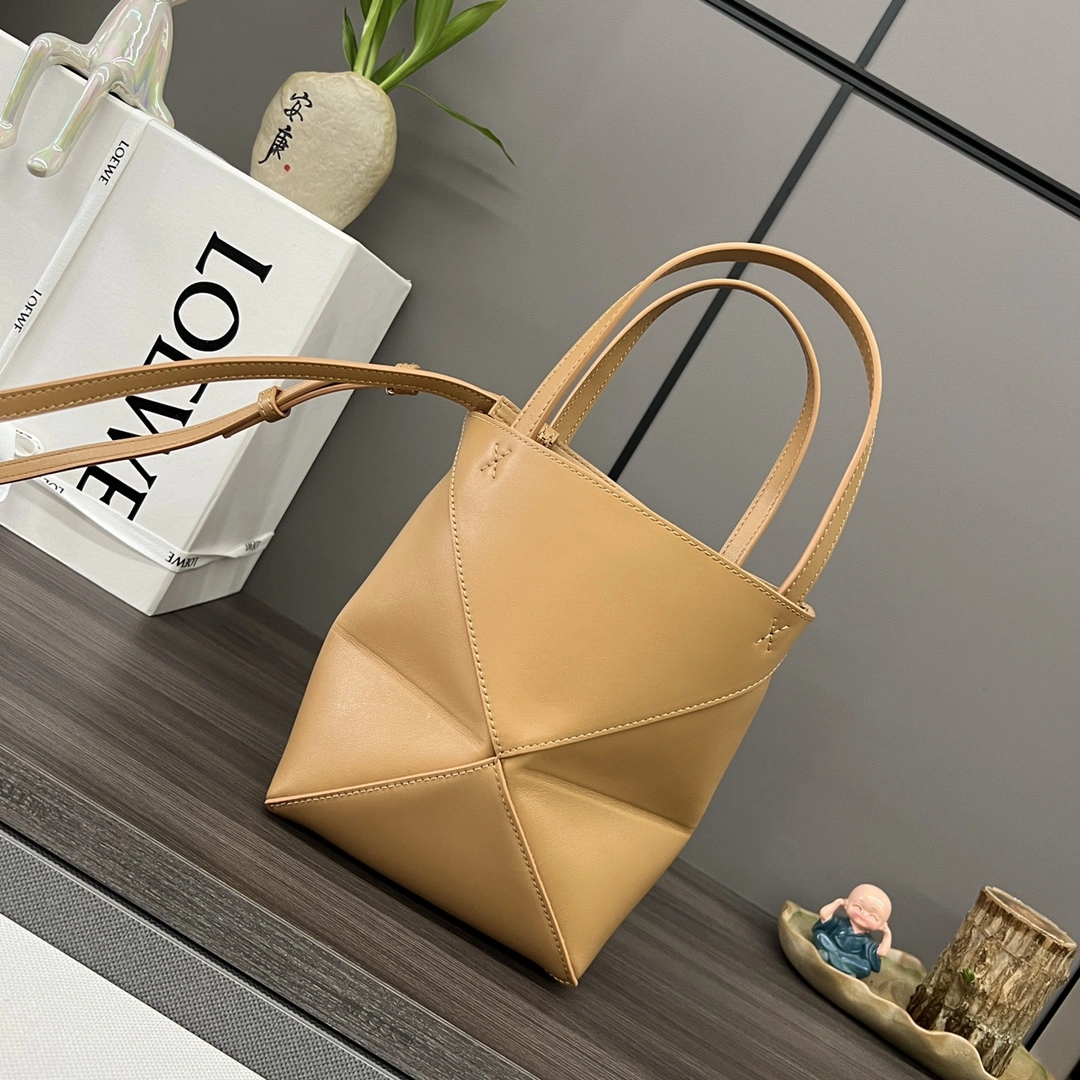 QuickDry Loewe Shopping Bags 72070