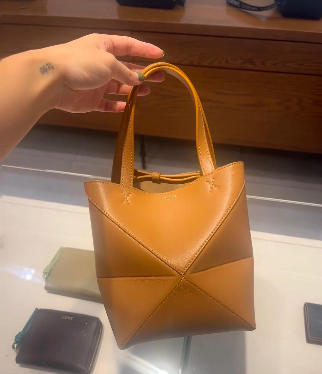 QuickDry Loewe Shopping Bags 72070