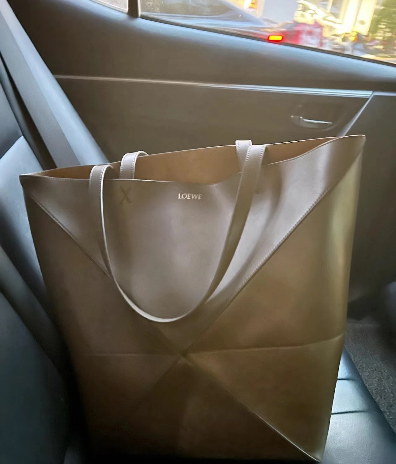 Upgraded Loewe Shopping Bags 72104