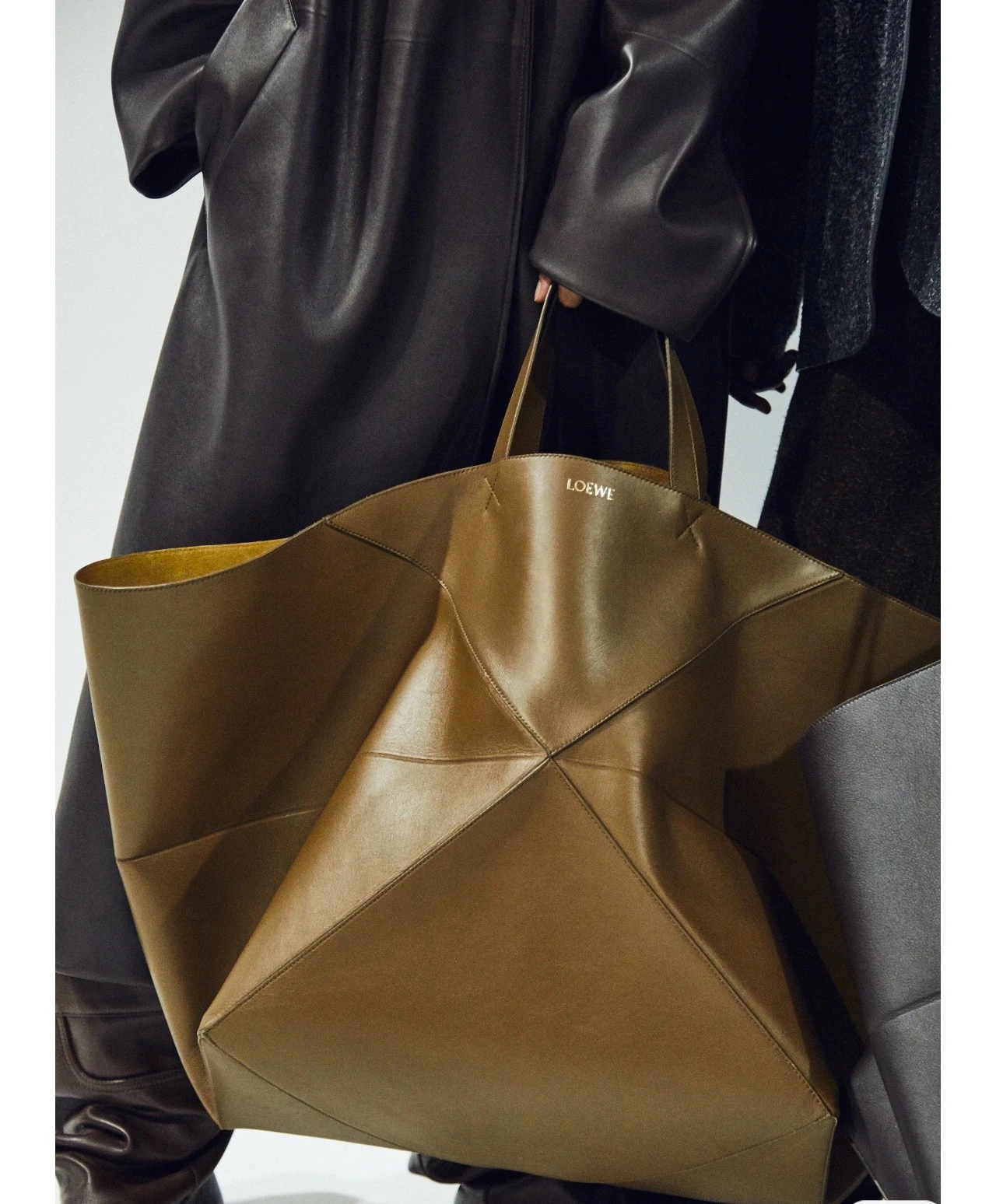 Upgraded Loewe Shopping Bags 72104