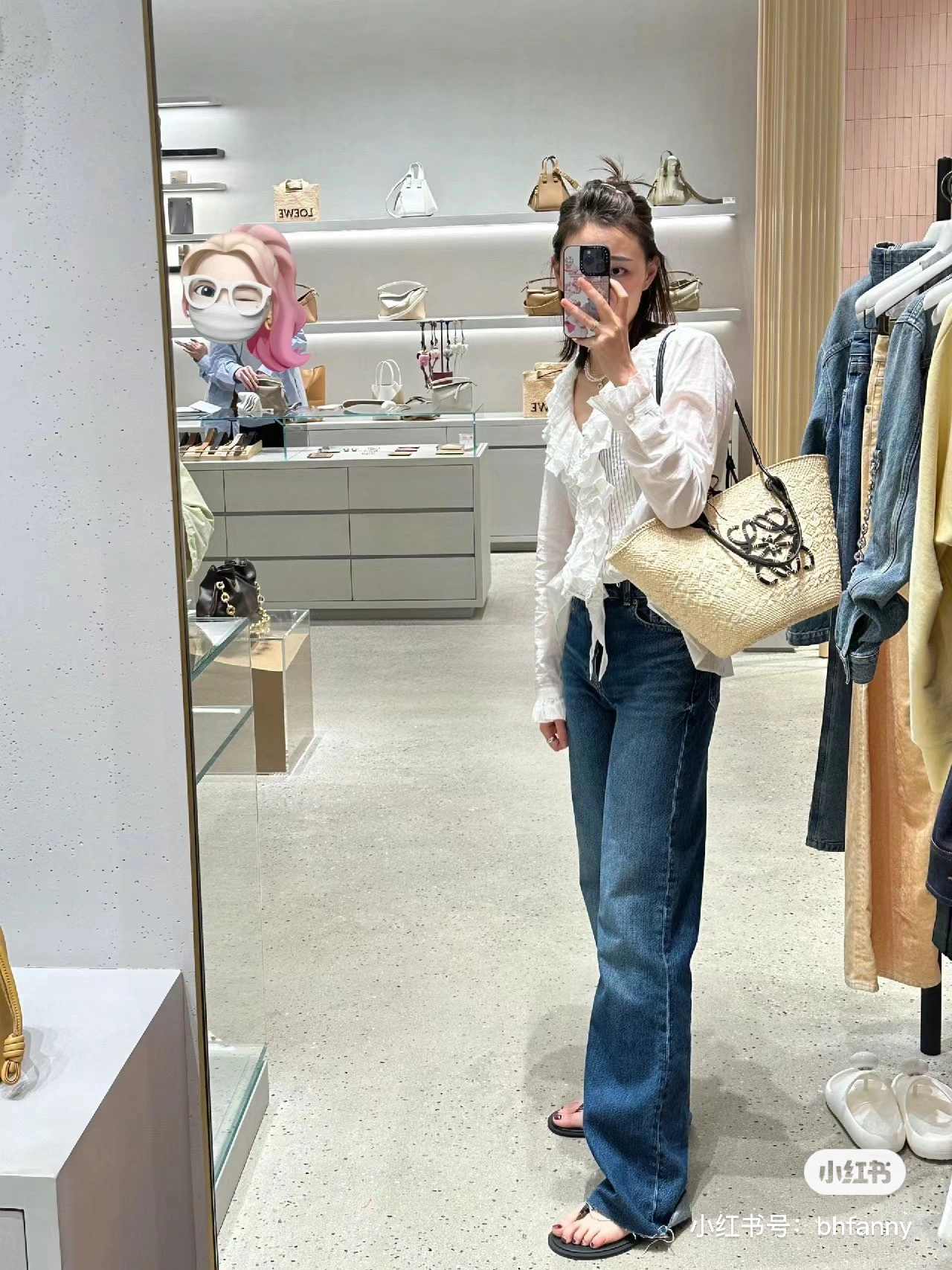 Loewe Shopping Bags Attractive 72066