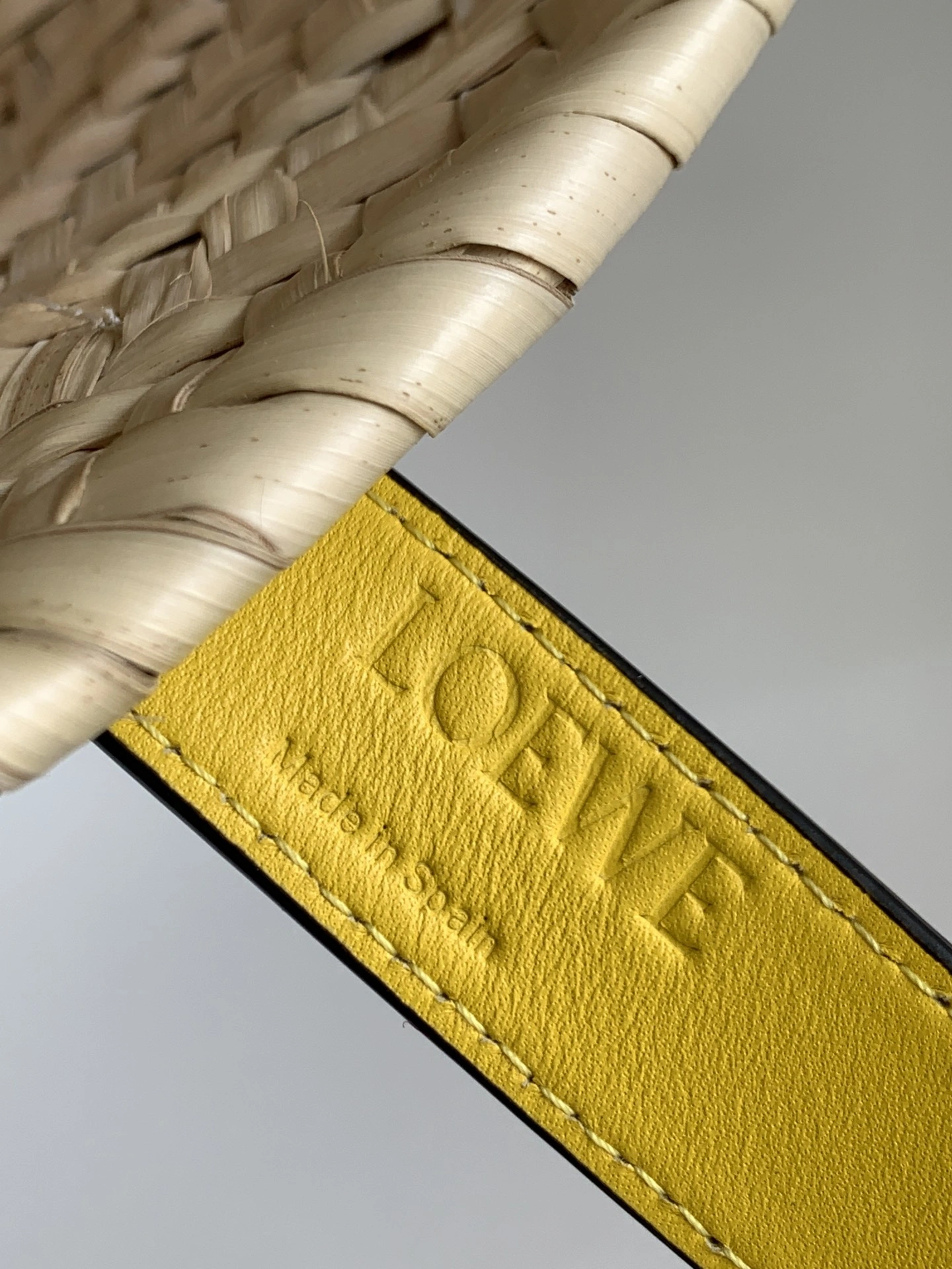 Unique Loewe Shopping Bags 72072