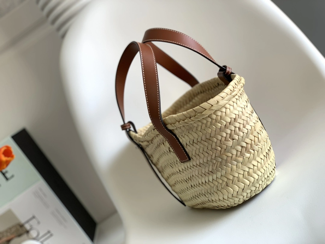 Loewe Shopping Bags Contemporary 72111