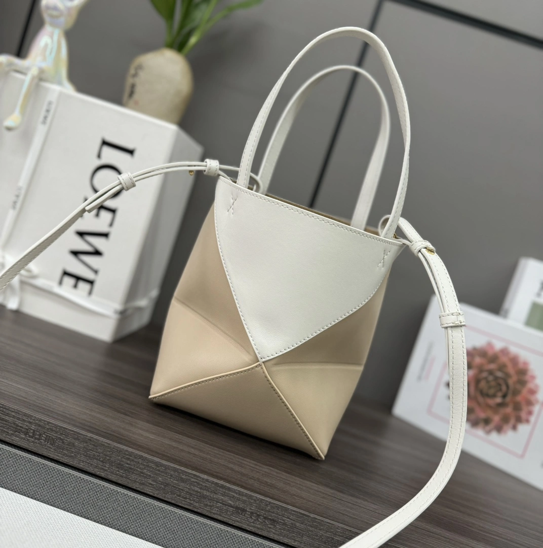 Supportive Loewe Shopping Bags 72073